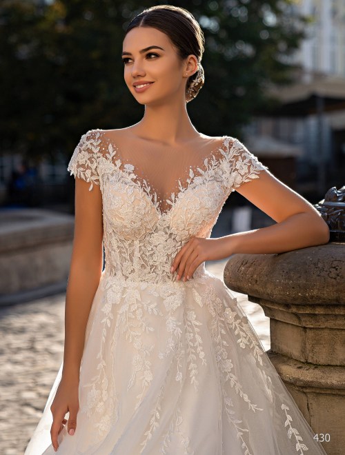 https://www.sposa-lia.com/images/stories/virtuemart/product/430       (2)54.jpg